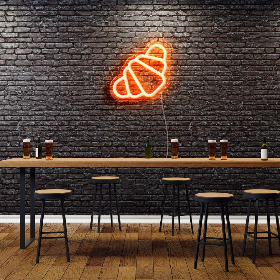 Croissant Neon LED